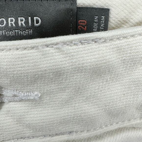 Torrid Distressed Winter White Shorts Size 20 - Picture 2 of 5